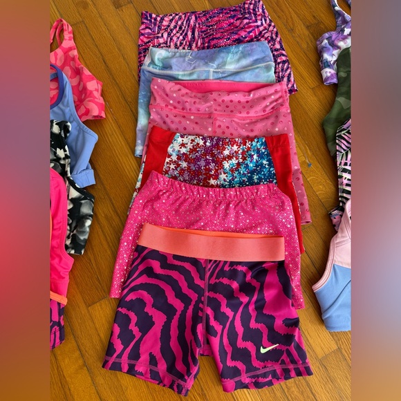 Girls Active Wear size 7-8 - Picture 3 of 7